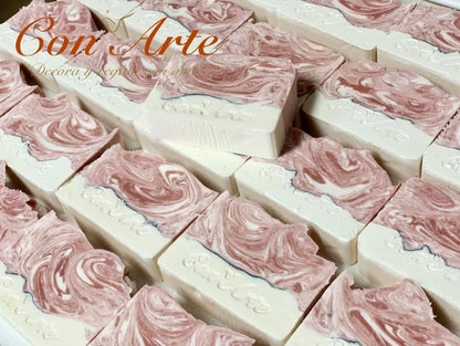 Salted ( Cabo Rojo Sea Salt + Coconut + Pink Kaolyn)