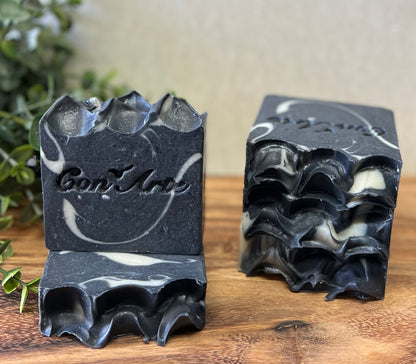 Make Me Clean (Detox Activated Charcoal + Tea Tree)