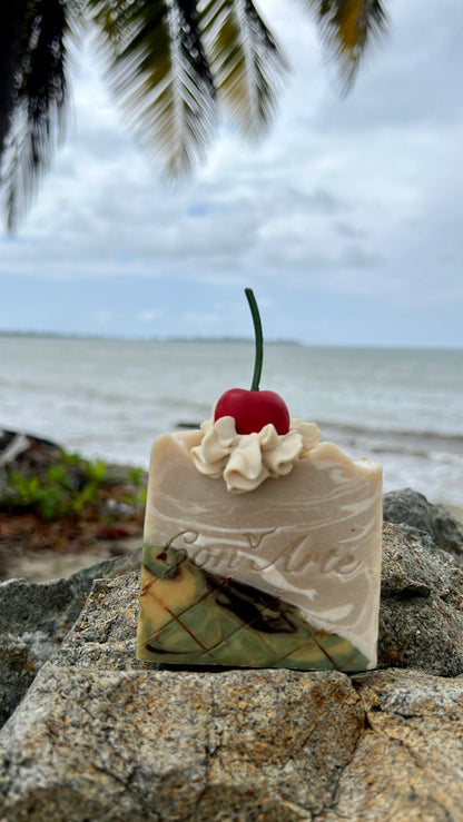 Piña Colada Artisan Soap (Coconut Milk + Shea Butter) 2022
